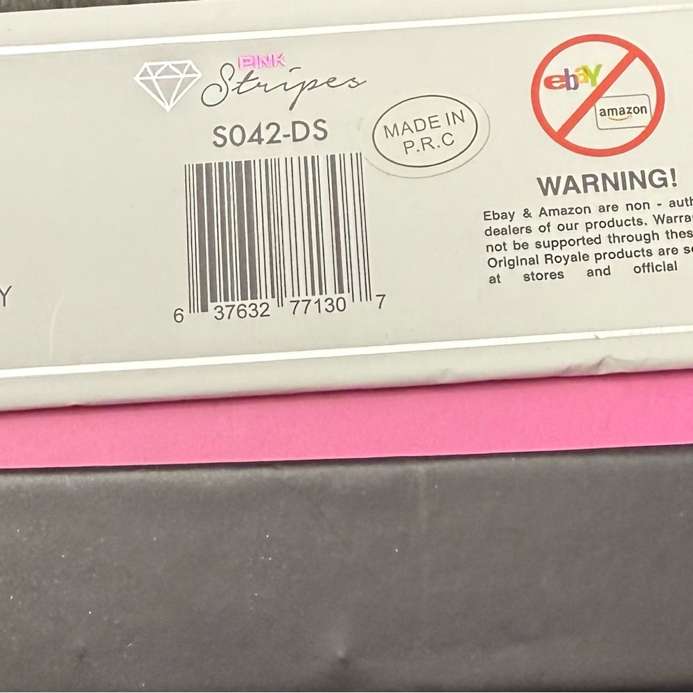 PINK Victoria's Secret Striped Hair Styling Tool - Picture 4 of 6